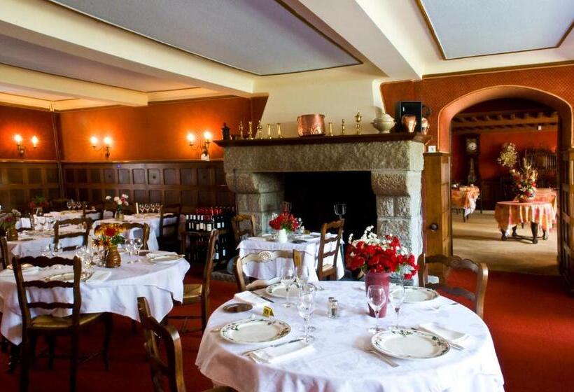 Отель Hostellerie De La Poste