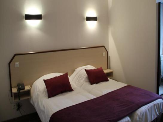 호텔 Logis Hostellerie Des Monts Jura