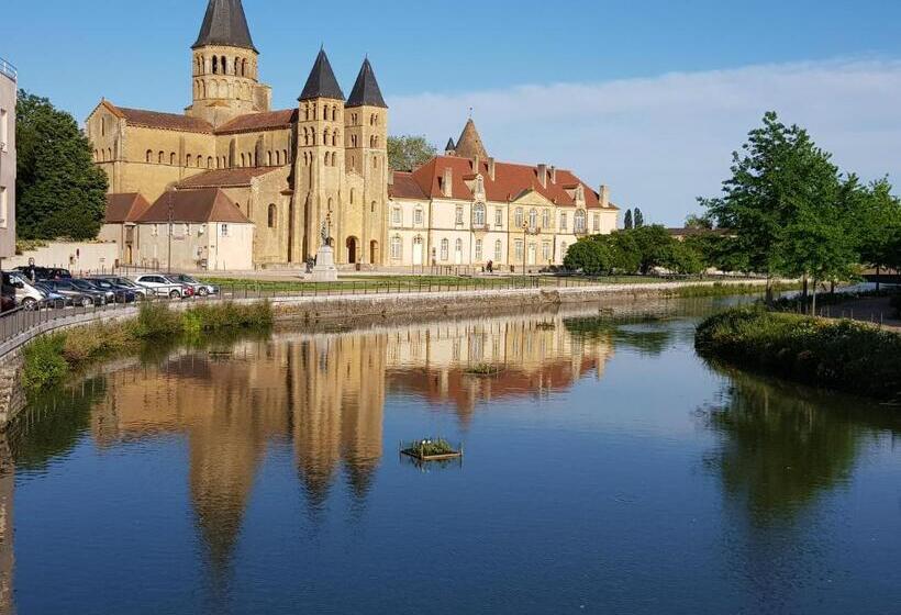 ホテル Hôtel Aux Vendanges De Bourgogne