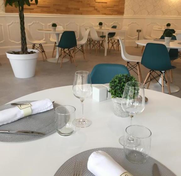 ホテル Hôtel Aux Vendanges De Bourgogne