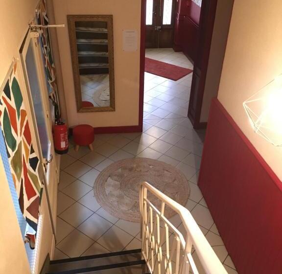 ホテル Hôtel Aux Vendanges De Bourgogne