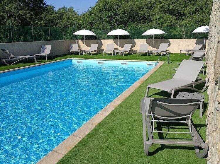 호텔 Hôtel De Vacances De La Vignasse