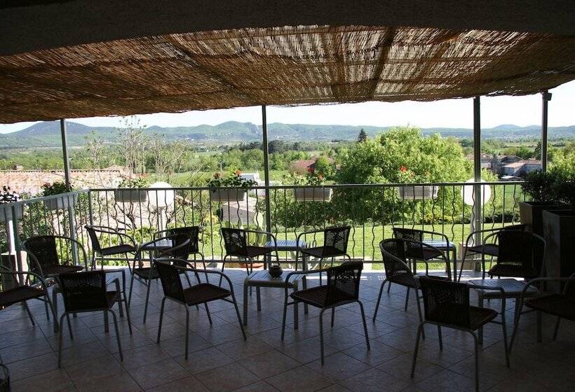 호텔 Hôtel De Vacances De La Vignasse