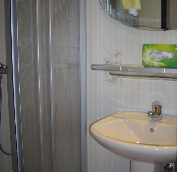 فندق Hôtel Des Vosges