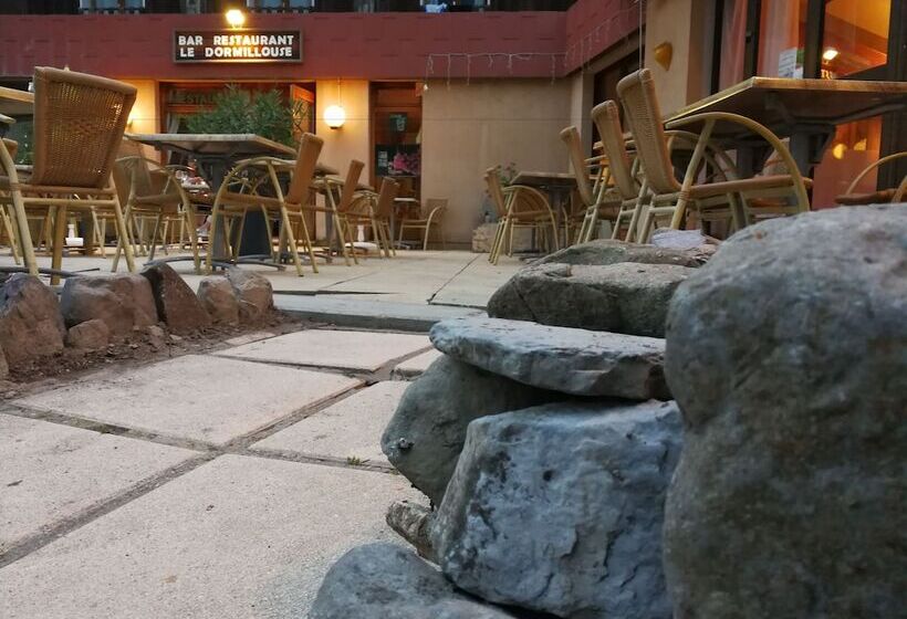 בית מלון כפרי Hôtel Espace Montclar