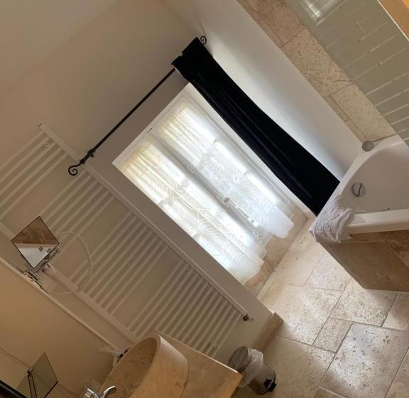 Отель Hôtellerie Nouvelle De Villemartin