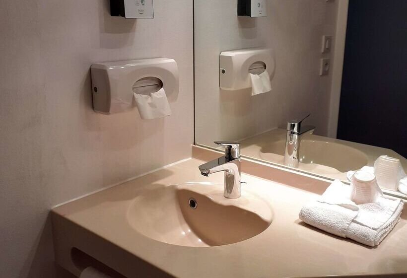 בית מלון כפרי Kyriad Niort Espace Mendesfrance