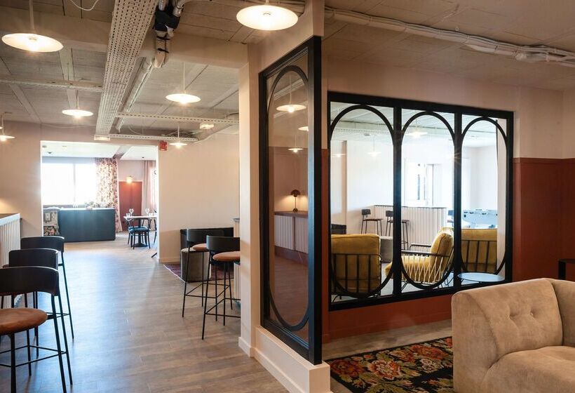 Отель Kyriad Nuits Saint Georges