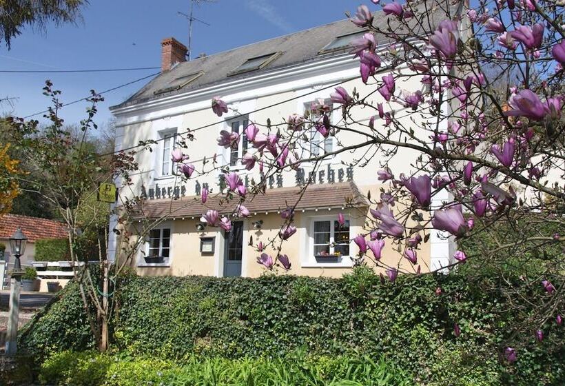 فندق L Auberge Du Port Des Roches
