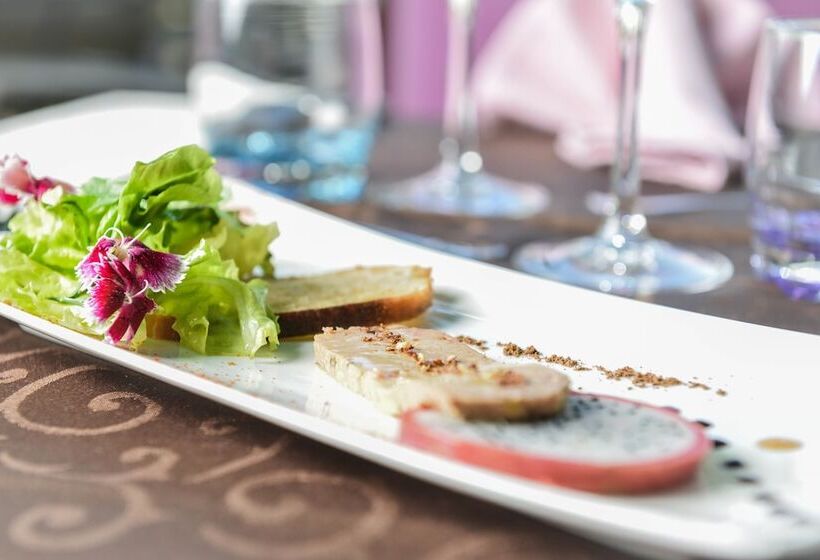 فندق Logis Hôtel Restaurant Résidence