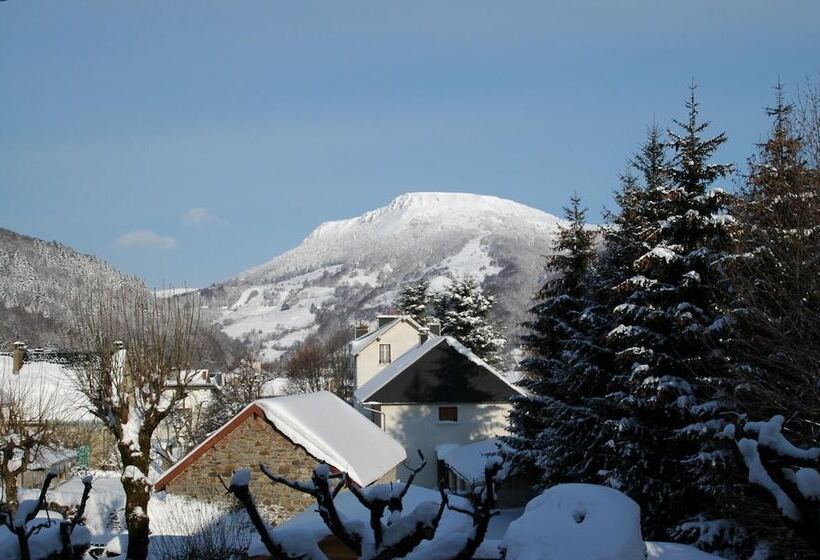 ホテル Le Castelet