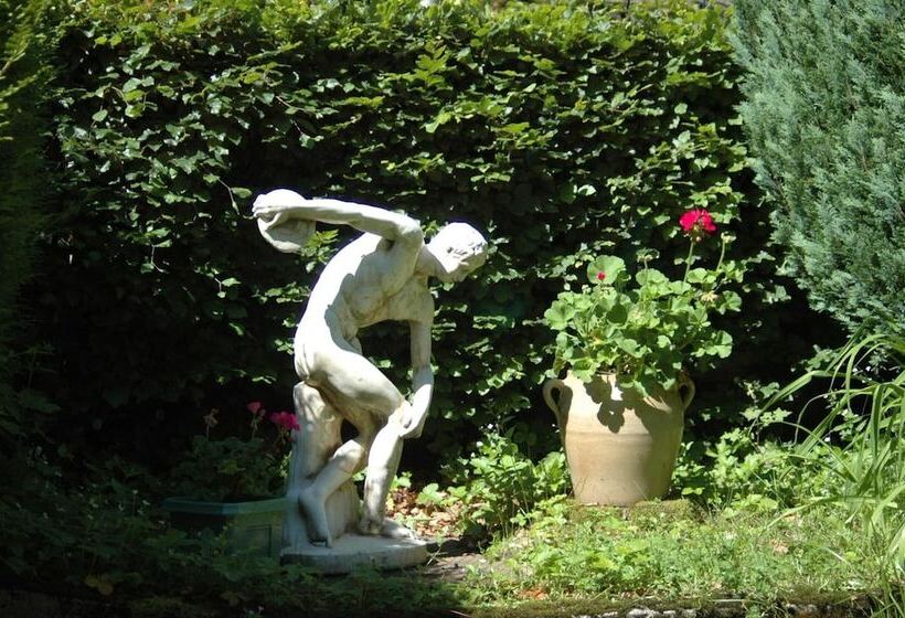 ホテル Le Castelet