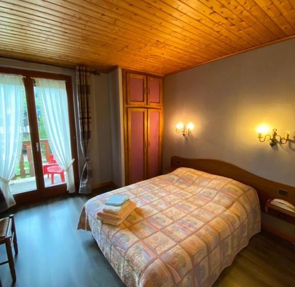 Le Chalet   Hotel Restaurant