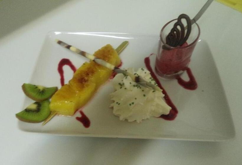 Logis Hotel Des Voyageurs