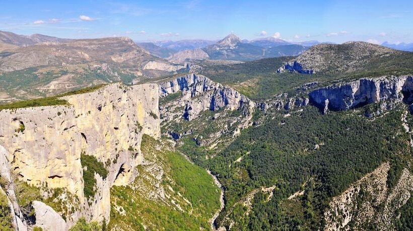 בית מלון כפרי Hôtel Le Panoramic   Votre Hôtel Au Cœur Des Gorges Du Verdon