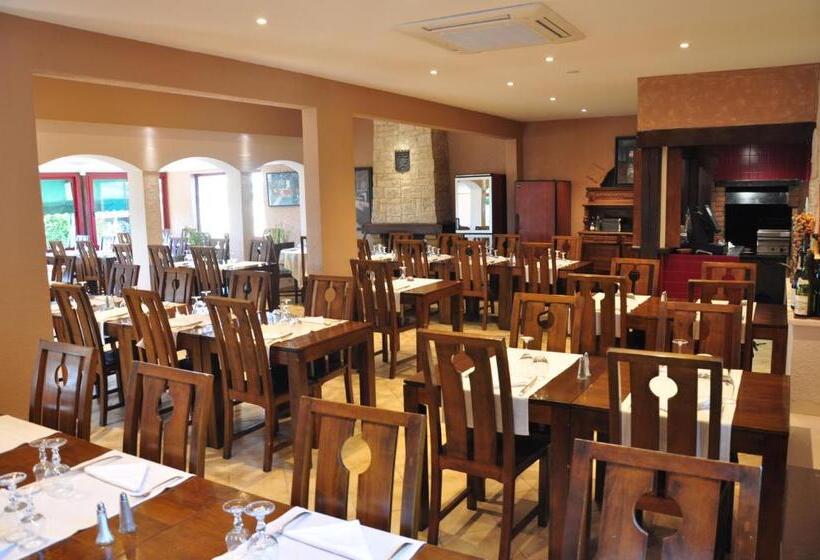 בית מלון כפרי Le Provence