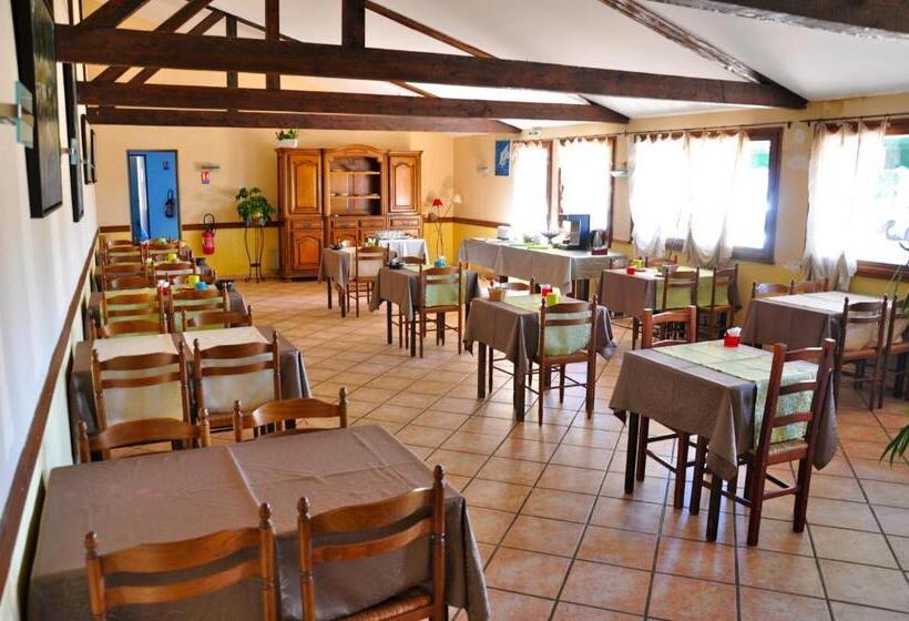 בית מלון כפרי Le Provence