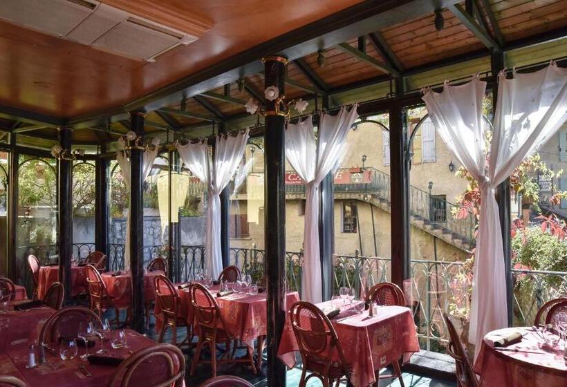 ホテル Le Relais De Moustiers