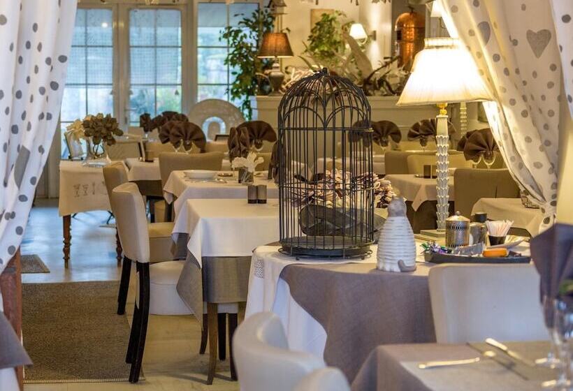 Logishotels Le Relais Du Quercy