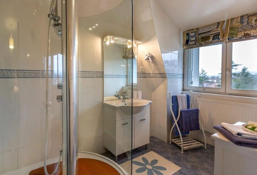 Logishotels Le Relais Du Quercy