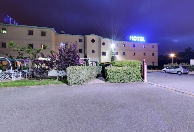 Отель Le Saint Vincent Lyon Sud