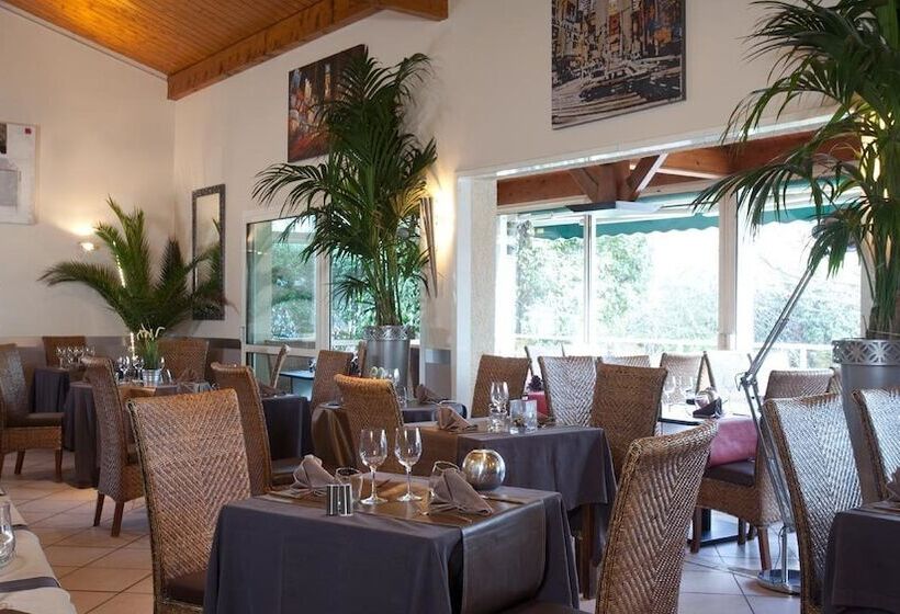 בית מלון כפרי Les Clos De Chaponost