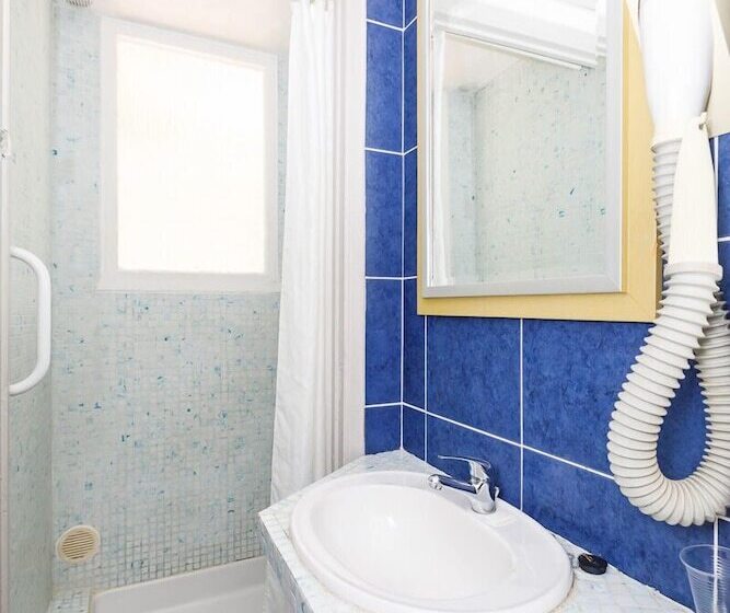 בית מלון כפרי Les Liserons De Mougins