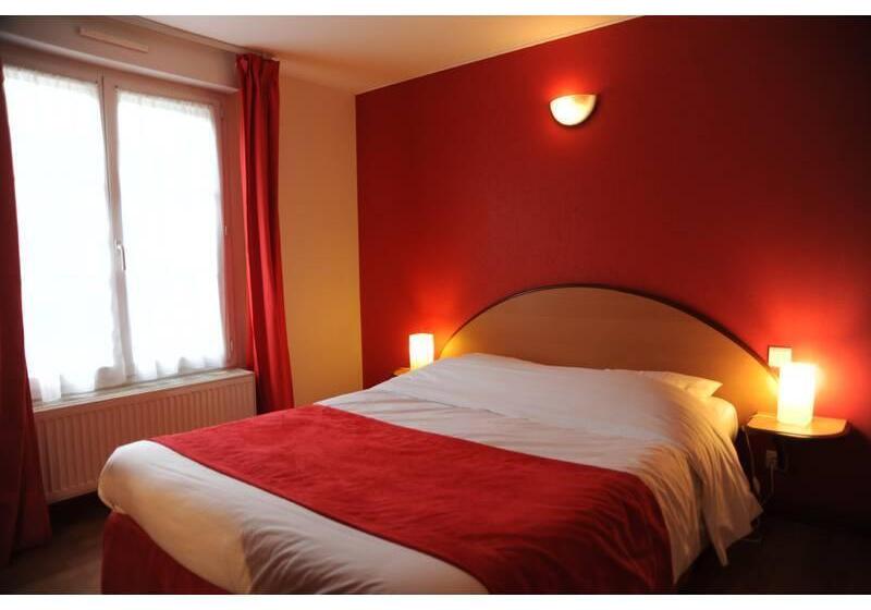 فندق Logis   Hôtel Restaurant L Ecu De France