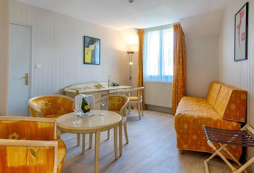 فندق Logis Maison Gublin Auberge Du Lac