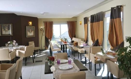 בית מלון כפרי Logis Hôtel De La Tour