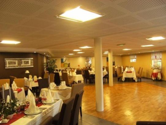 בית מלון כפרי Logis Hôtel De La Tour