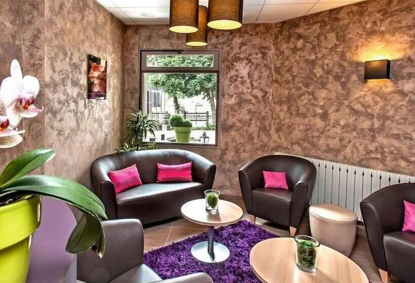 Logis Hotel Restaurant Des Voyageurs