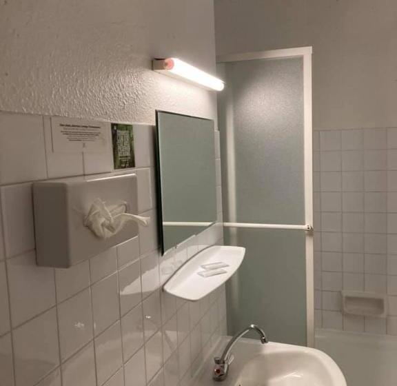 Logis Hotel Restaurant Des Voyageurs