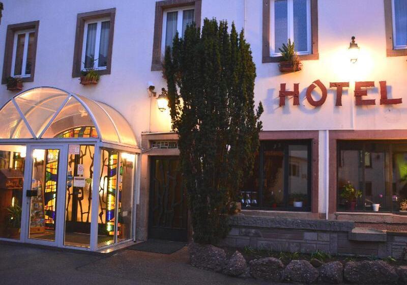 酒店 Logis Hôtel Du Centre   Halte Idéale En Cyclotourisme Avec Garage à Vélos Clos