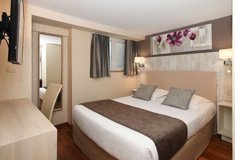 酒店 Logis Hôtel Du Centre   Halte Idéale En Cyclotourisme Avec Garage à Vélos Clos