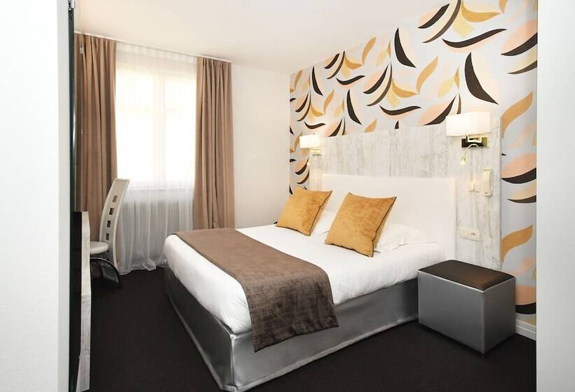 酒店 Logis Hôtel Du Centre   Halte Idéale En Cyclotourisme Avec Garage à Vélos Clos