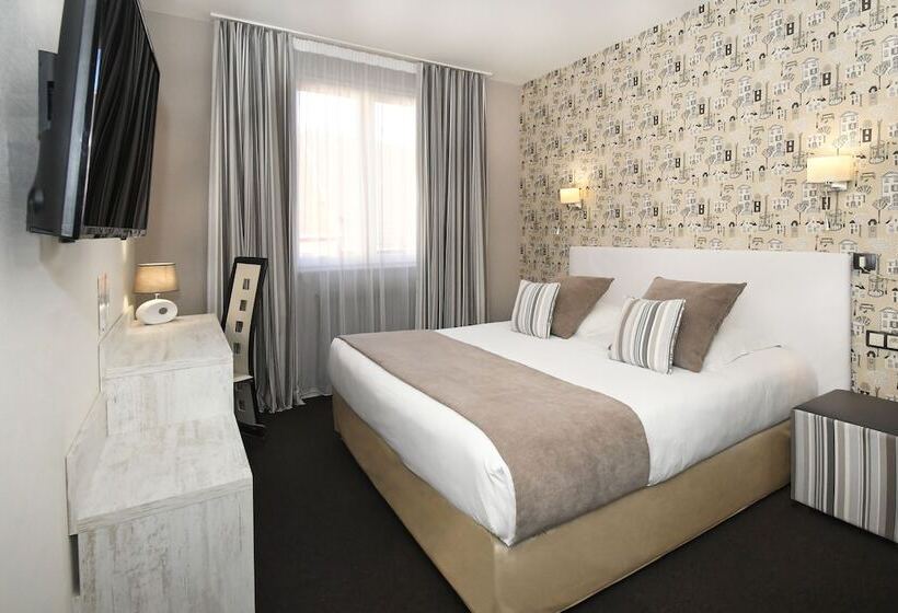 酒店 Logis Hôtel Du Centre   Halte Idéale En Cyclotourisme Avec Garage à Vélos Clos