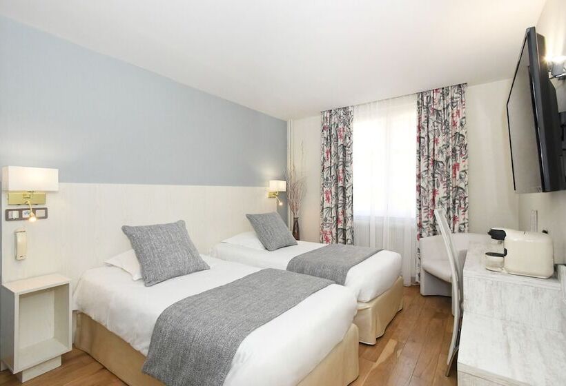 酒店 Logis Hôtel Du Centre   Halte Idéale En Cyclotourisme Avec Garage à Vélos Clos