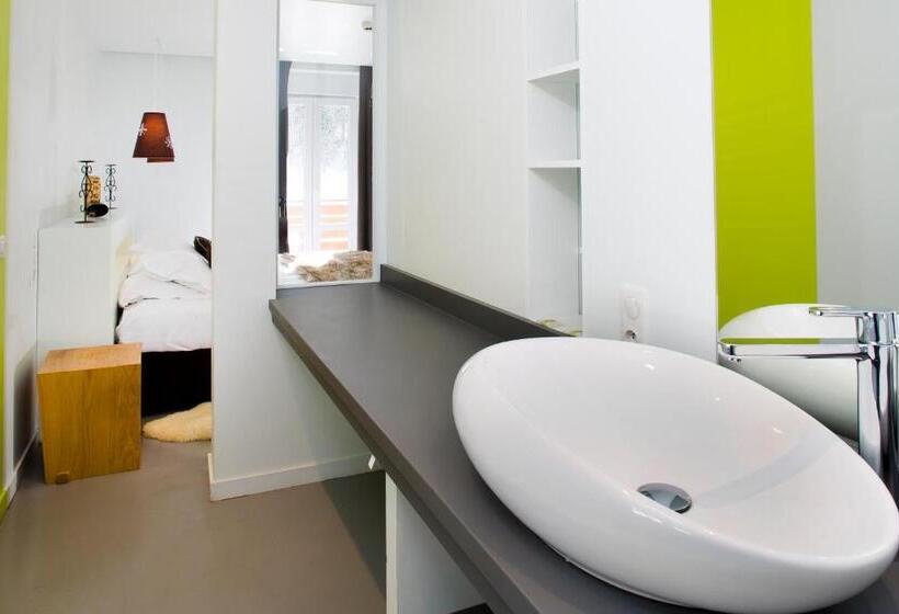 ホテル Hôtel Du Puy Ferrand , Restaurant La Table De L Ours