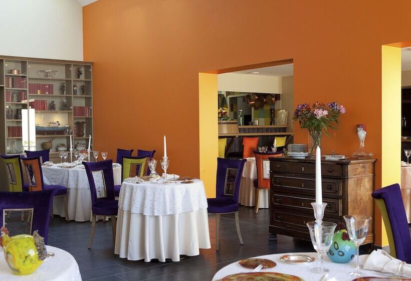호텔 Logis Hôtel ô En Couleur
