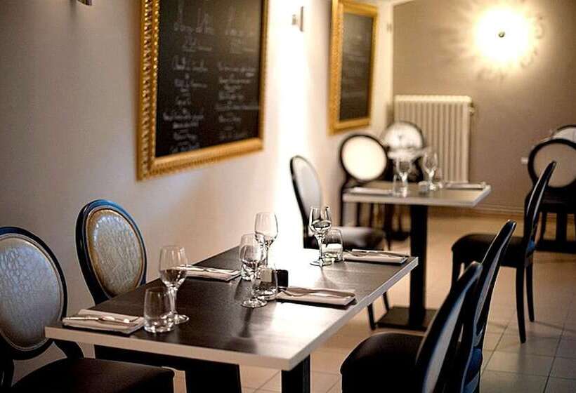 בית מלון כפרי Logis Hôtel Le Chene Dore