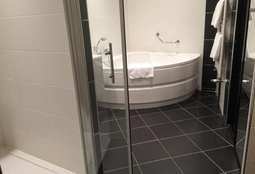 فندق Logis Hôtel Restaurant De La Paix