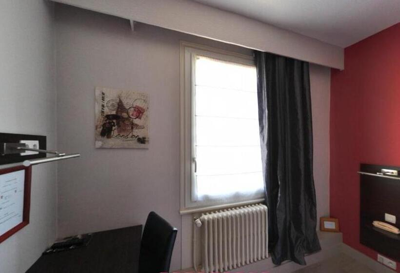 فندق Logis Hôtel Restaurant La Croix Couverte