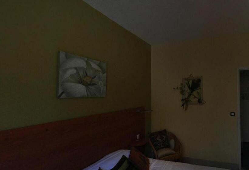 فندق Logis Hôtel Restaurant La Croix Couverte