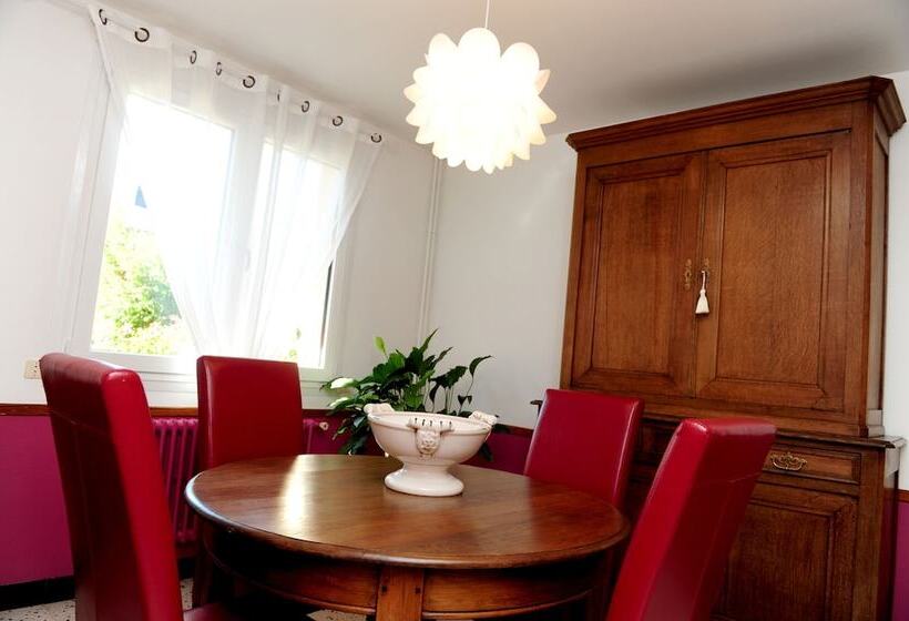 בית מלון כפרי Logis Le Franco Belge