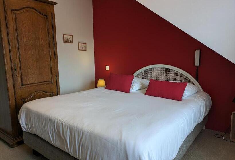 فندق Logis Hôtel Le Saint Florent