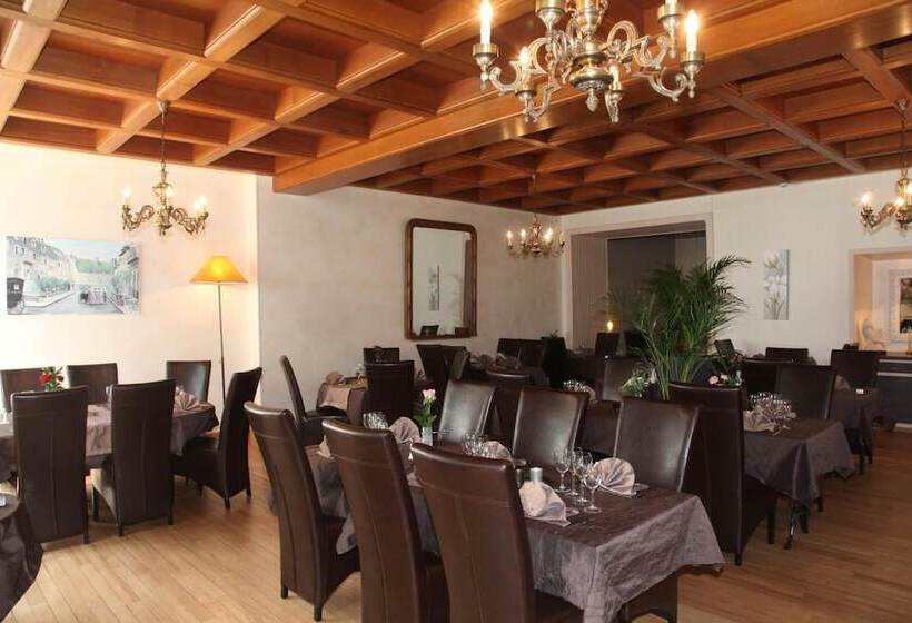 فندق Logis L'ecu De France