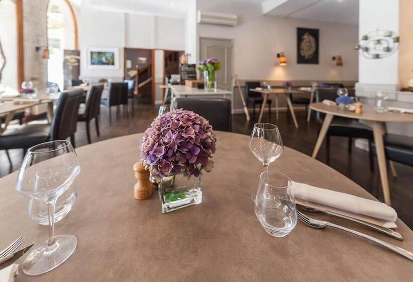 Logis Hotels Les Glycines