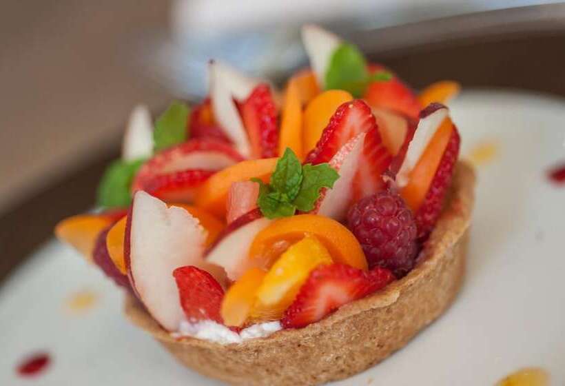 Logis Hotels Les Glycines