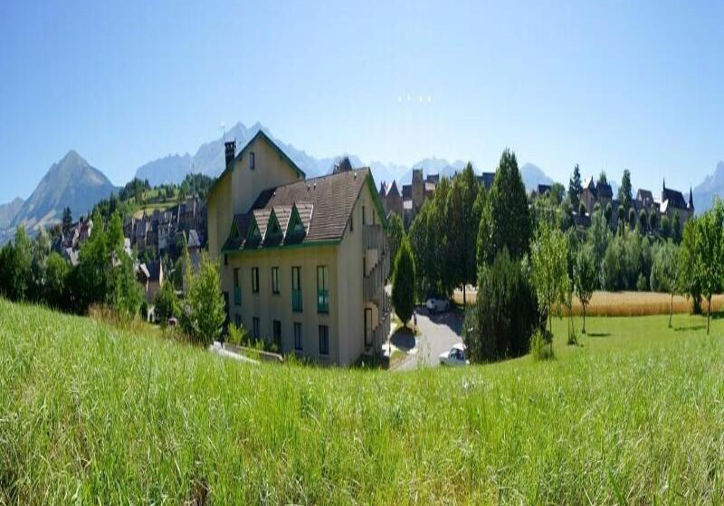 ホテル Logis Murtel